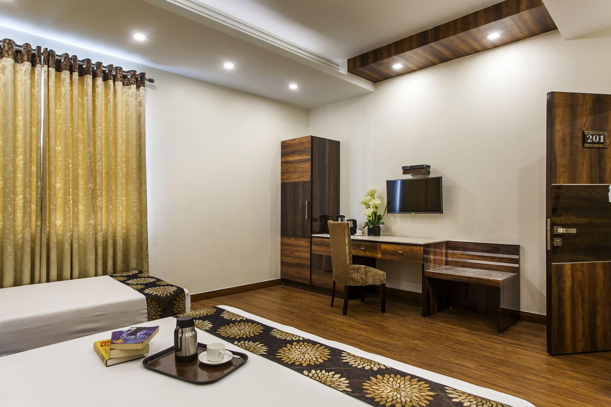 โรงแรมซันสตาร์ เฮอริเทจ เดลี ภายนอก รูปภาพ