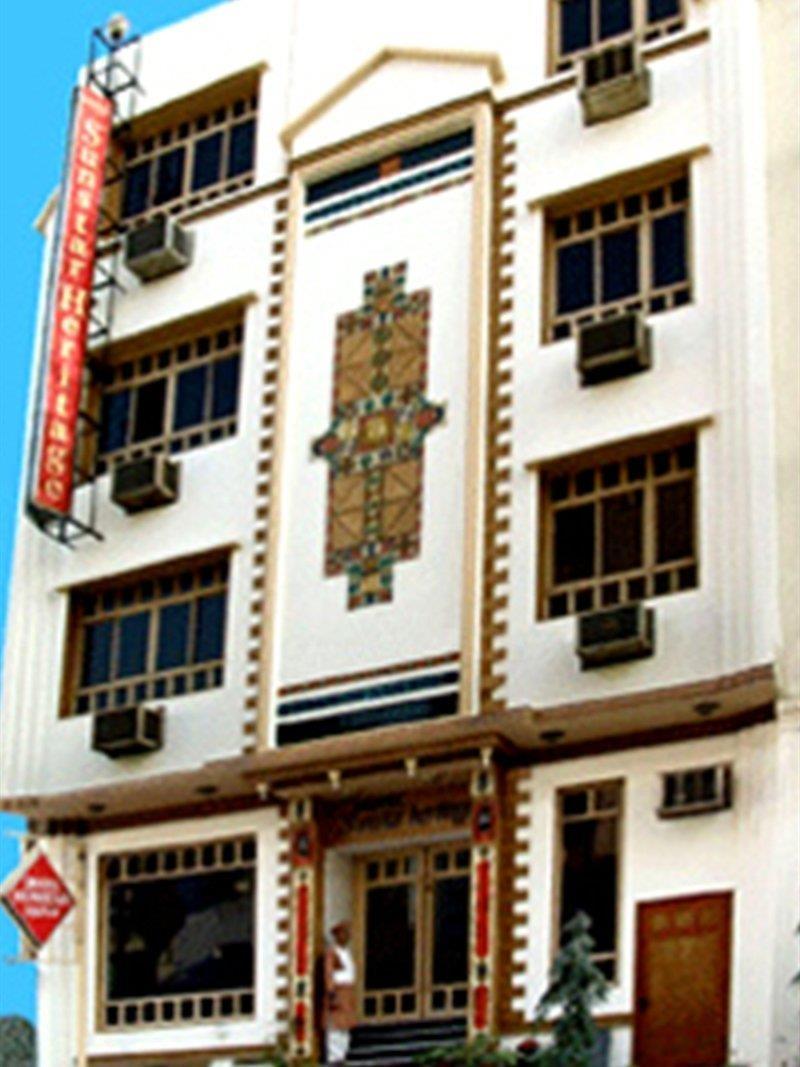 โรงแรมซันสตาร์ เฮอริเทจ เดลี ภายนอก รูปภาพ
